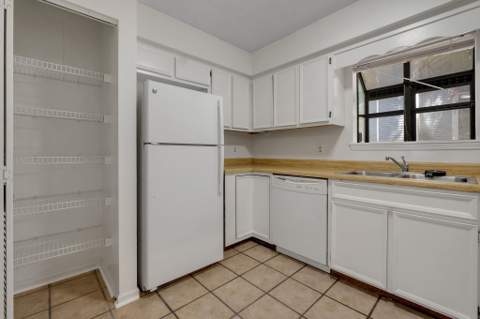 2811 Misty Garden Circle, Tallahassee FL - photo 8 of 26