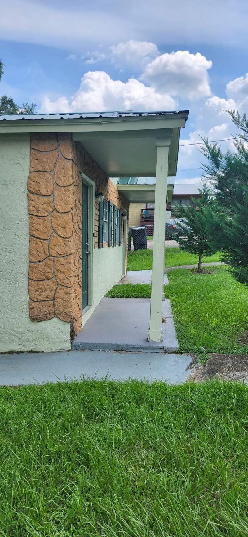  bedroom MultiFamily at 1103 Richmond Street, Griffin Heights, Tallahassee — photo 3