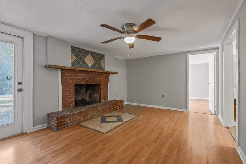 3 bedroom Detached at 179 Davidson Street, Davidson Subdivision, Quincy — photo 4