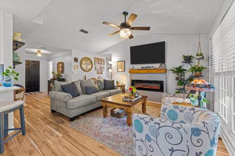 341 Hunters Crossing, Tallahassee FL - photo 17 of 49