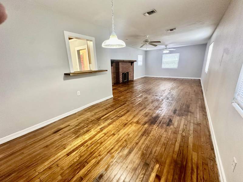 3 bedroom Detached at 2310 W Tennessee Street, White Acres, Tallahassee — photo 4