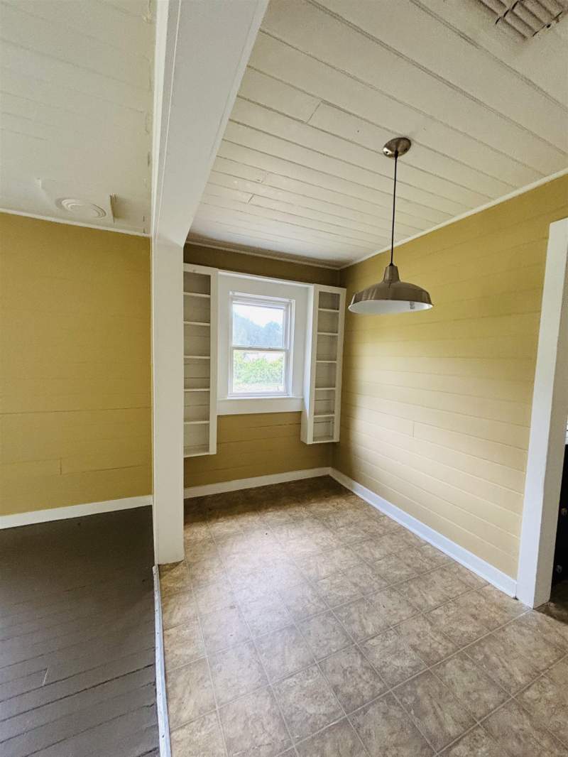 2 bedroom Detached at 25 Dispennette Drive, Raker Addition, Crawfordville — photo 4