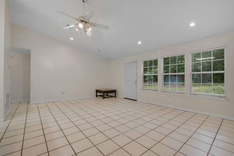 2214 Amelia Circle, Tallahassee FL - photo 10 of 23
