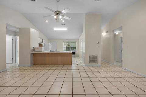 2214 Amelia Circle, Tallahassee FL - photo 9 of 23