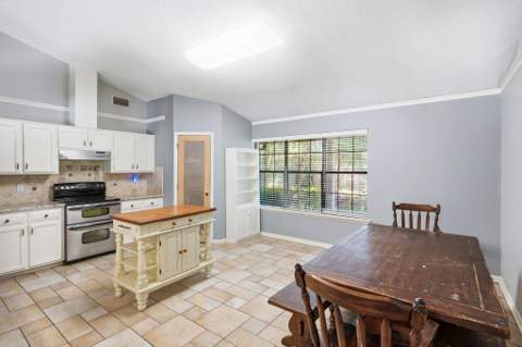 2037 Dyrehaven Drive, Tallahassee FL - photo 12 of 39