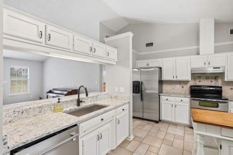 2037 Dyrehaven Drive, Tallahassee FL - photo 17 of 39