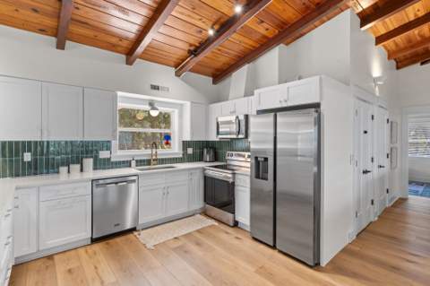 1391 Alligator Drive, Alligator Point FL - photo 16 of 69
