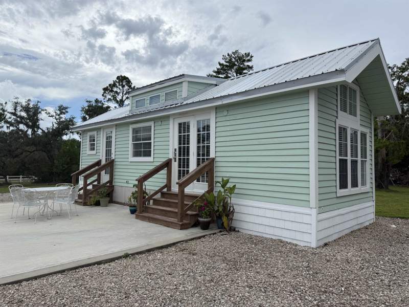 3 bedroom ManufacturedHome at 15263 E Royal Oak Drive, Dune Hammocks Sub, Keaton Beach — photo 4