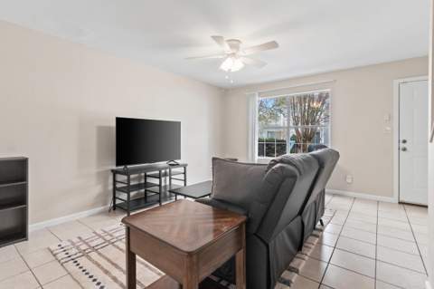 2205 Timberwood Circle, Tallahassee FL - photo 7 of 32