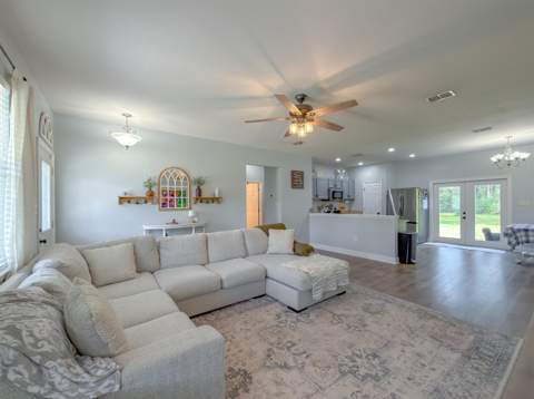 407 Parkside Circle, Crawfordville FL - photo 10 of 53