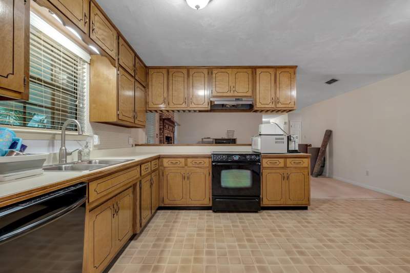 3 bedroom Detached at 1117 Walden Road, Pomona Bluff Unrecorded, Tallahassee — photo 3