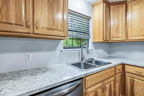 104 Millwood Drive, Havana FL - photo 7 of 33