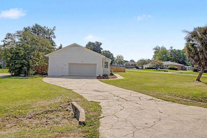 3 bedroom Detached at 2401 McWest Street, Jackson Oaks, Tallahassee — photo 5