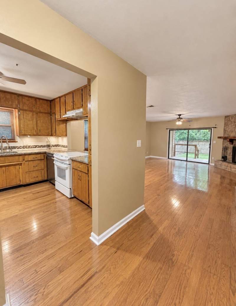 2 bedroom Townhouse at 2431 Ryan Place, Killearn Estates, Tallahassee — photo 5