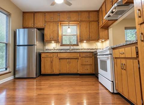 2431 Ryan Place, Tallahassee FL - photo 7 of 33