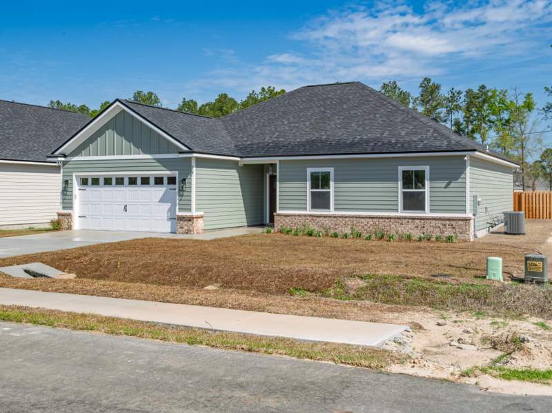 4 bedroom Detached at 10 Divine Loop, Pleasant Ridge, Crawfordville — photo 5