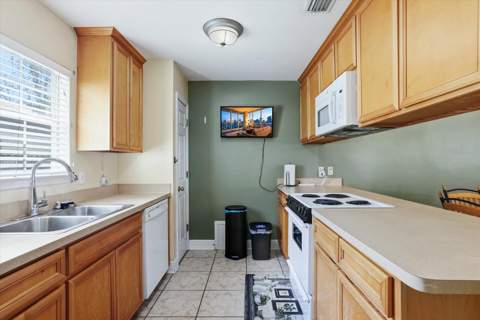 3335 Dartmouth Drive, Tallahassee FL - photo 20 of 48