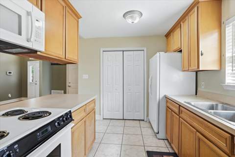 3335 Dartmouth Drive, Tallahassee FL - photo 24 of 48