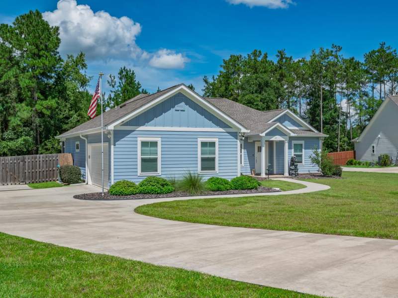 3 bedroom Detached at 137 Nandina Way, The Flowers Phase 1, Crawfordville — photo 4