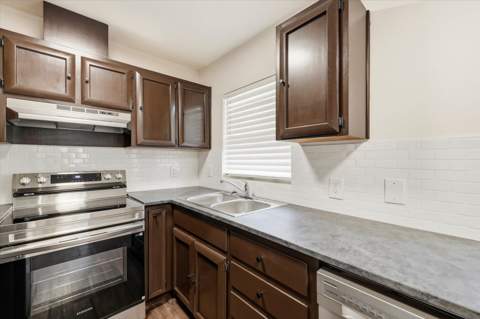 2518 McElroy Street, Tallahassee FL - photo 9 of 32