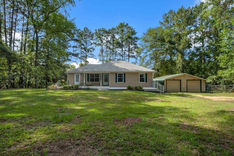 3 bedroom Detached at 796 Springbrook Road, Springbrook, Havana — photo 2