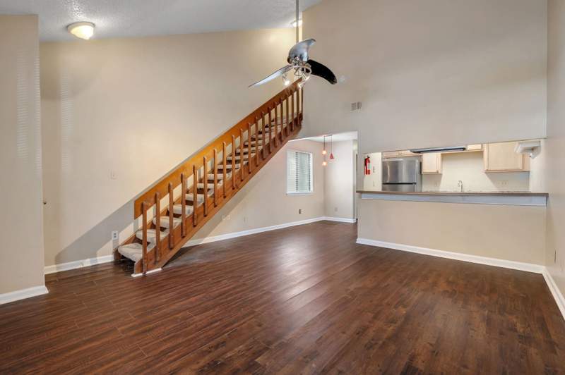 2 bedroom Townhouse at 2472 Talco Hills Drive, Talco Hills, Tallahassee — photo 3