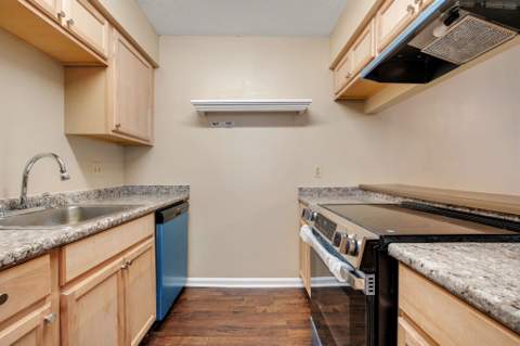 2472 Talco Hills Drive, Tallahassee FL - photo 7 of 19