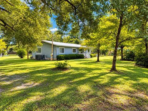 108 Harry Morrison Road, Crawfordville FL - photo 6 of 40