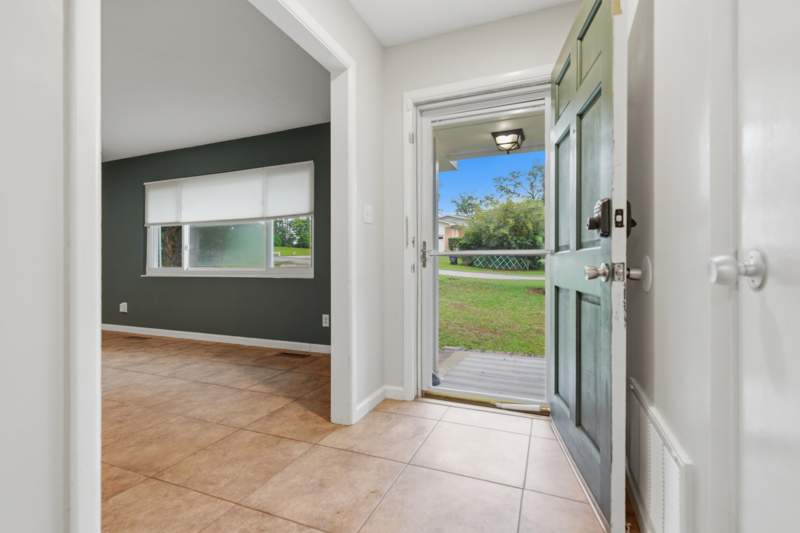 3 bedroom Detached at 1710 Myrick Road, Holly Hills, Tallahassee — photo 2