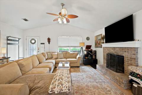 4545 Wesley Drive, Tallahassee FL - photo 11 of 49