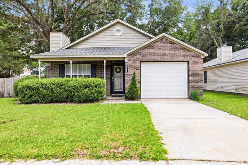 3 bedroom Detached at 4545 Wesley Drive, Westover, Tallahassee — photo 3
