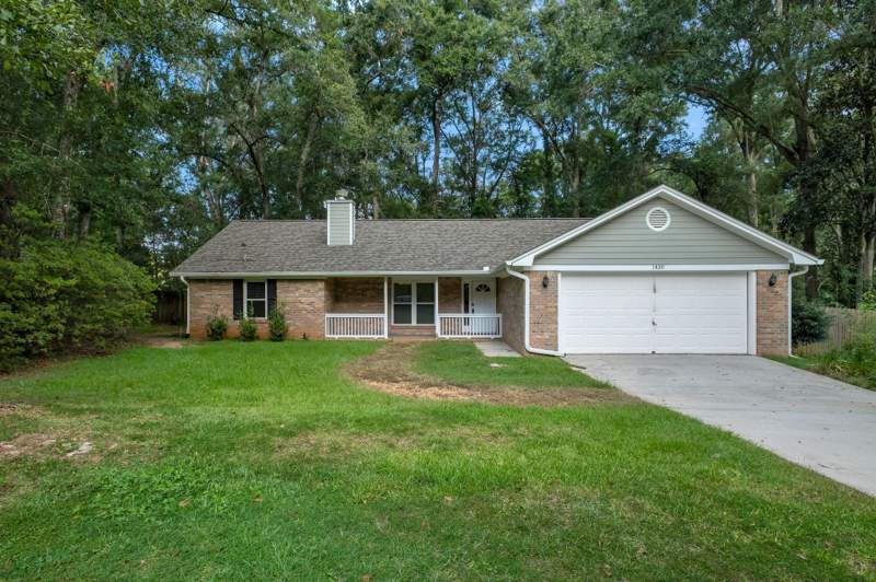 3 bedroom Detached at 1430 Blockford Court, Avondale, Tallahassee — photo 2