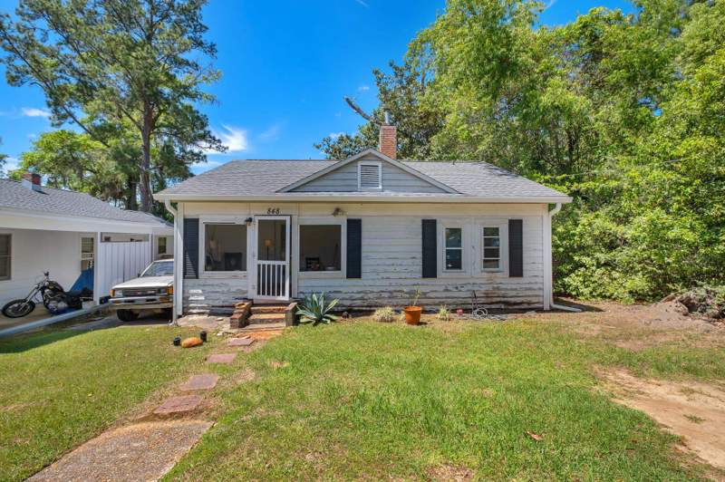 2 bedroom Detached at 848 N Bronough Street, Mansion Park, Tallahassee — photo 2