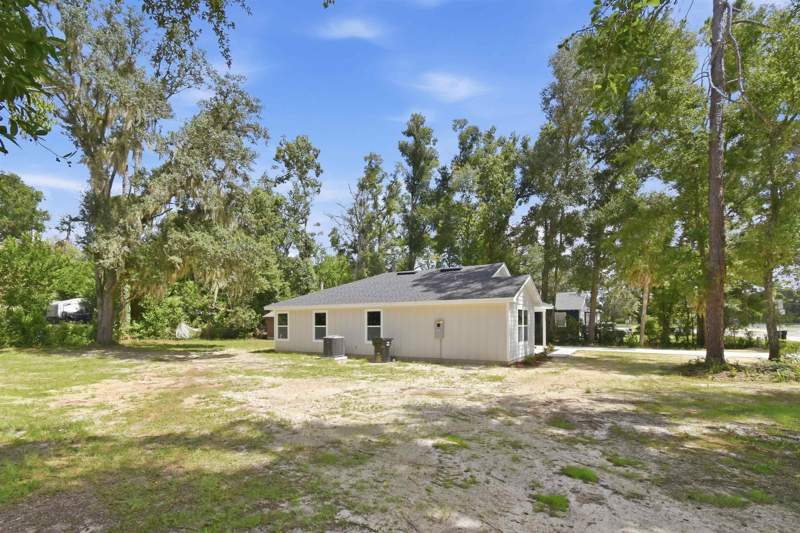 3 bedroom Detached at 1104 E Veterans Drive, Parkview, Perry — photo 3