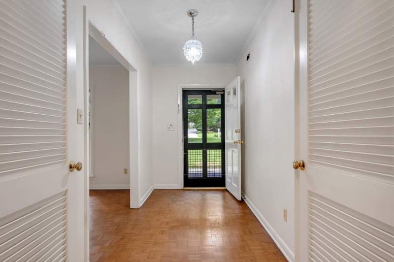 4 bedroom Detached at 701 North Ride, Durward, Tallahassee — photo 5