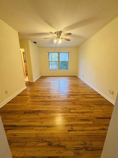 1527 Argonne Road, Tallahassee FL - photo 8 of 35