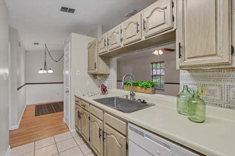 1124 Brafforton Drive, Tallahassee FL - photo 19 of 40