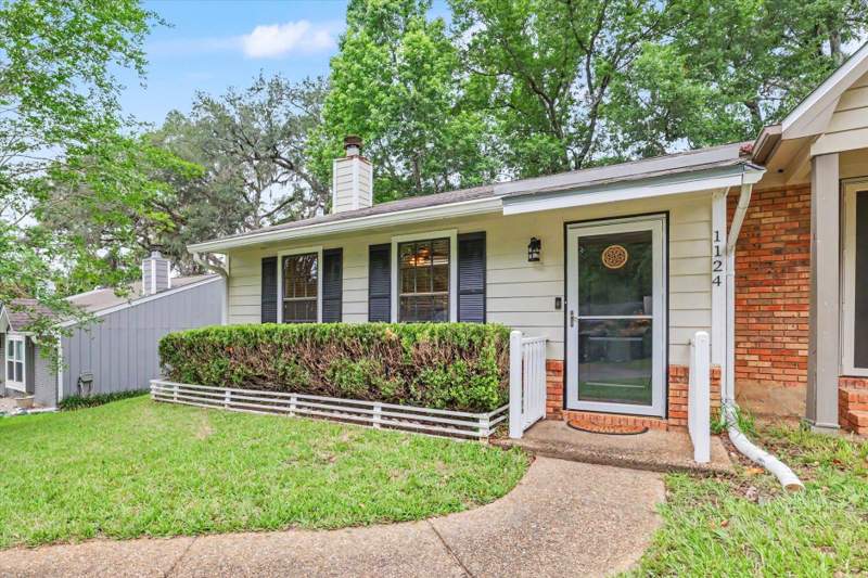 2 bedroom Townhouse at 1124 Brafforton Drive, Chases Ridge, Tallahassee — photo 5