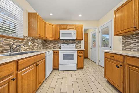 310 Lancaster Drive, Tallahassee FL - photo 13 of 40