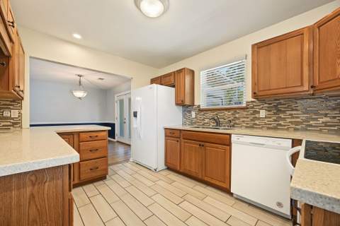310 Lancaster Drive, Tallahassee FL - photo 15 of 40