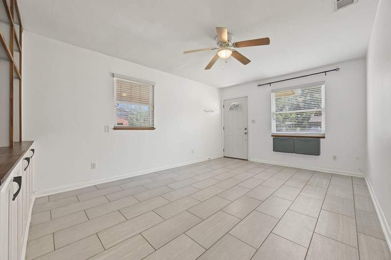3 bedroom Detached at 310 Lancaster Drive, Bradford Manor, Tallahassee — photo 5