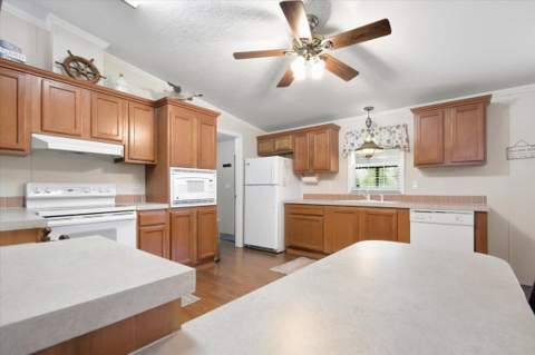 15670 Bonita Boulevard, Perry FL - photo 17 of 48