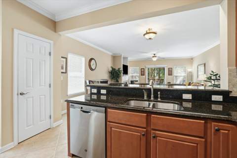 1325 Stone Rd. #201, Tallahassee FL - photo 13 of 46