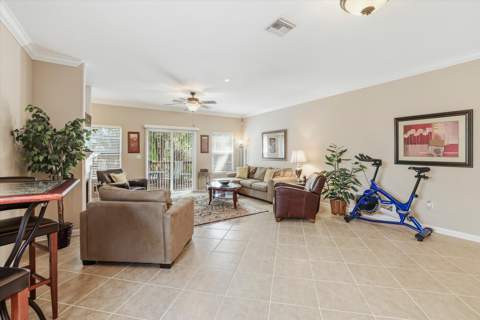 1325 Stone Rd. #201, Tallahassee FL - photo 16 of 46