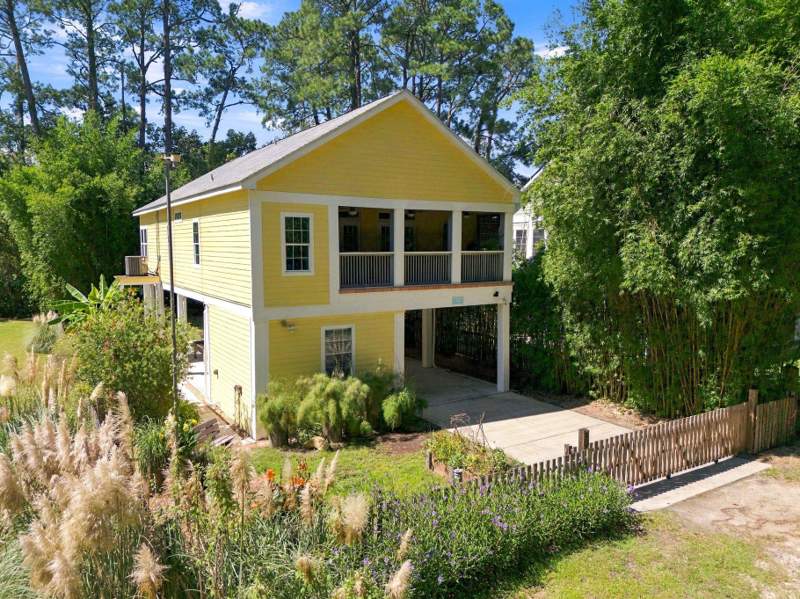 2 bedroom Detached at 10 Hidden Springs Drive, Mineral Springs, Panacea — photo 2