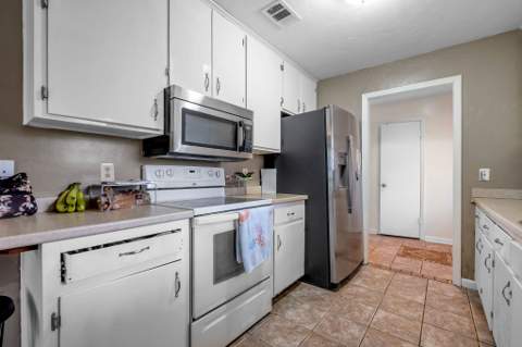 1103 Woodbern Lane, Tallahassee FL - photo 13 of 28