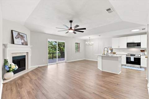 4411 Stratfordshire Court, Tallahassee FL - photo 7 of 52