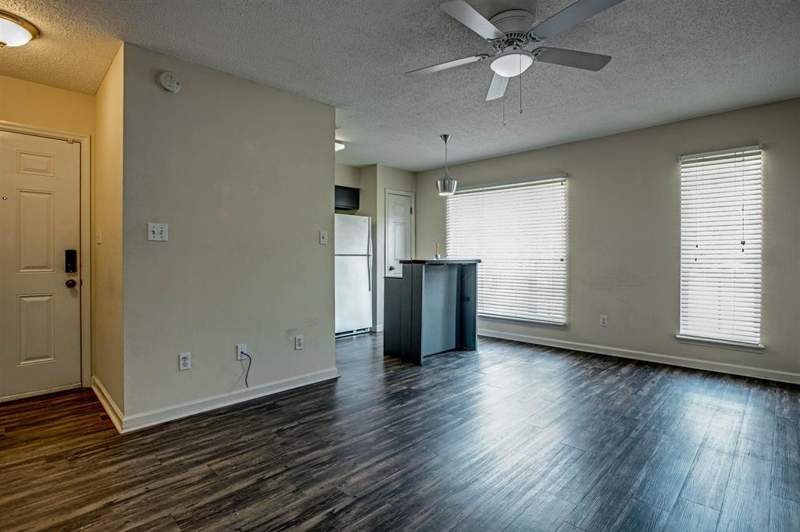 3 bedroom Townhouse at 285 Wilson Green Boulevard, Wilson Green, Tallahassee — photo 3