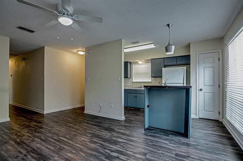 3 bedroom Townhouse at 285 Wilson Green Boulevard, Wilson Green, Tallahassee — photo 5