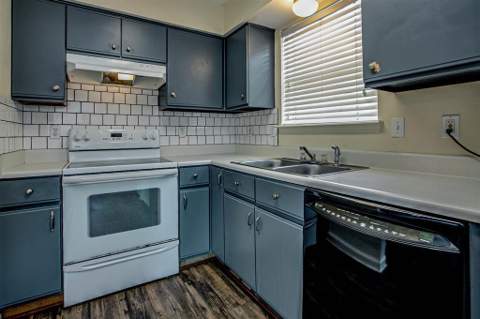 285 Wilson Green Boulevard, Tallahassee FL - photo 8 of 23